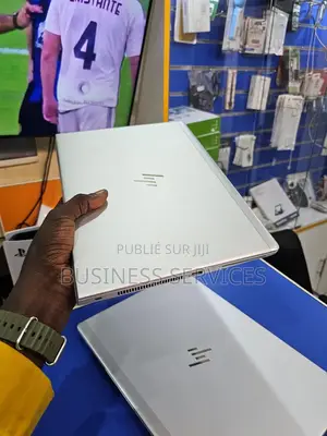 Neuf HP EliteBook 840 G5 8GB Intel Core I5 SSD 256GB