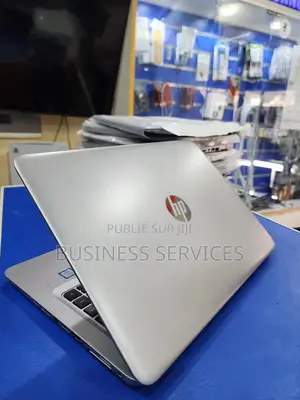 Neuf HP EliteBook 840 G3 8GB Intel Core I5 SSD 256GB