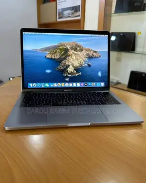 Neuf Apple MacBook Pro 2016 8GB Intel Core I5 SSD 256GB