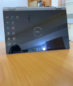 Ordinateur portable Dell Inspiron 13 5000 12GB Intel Core i7 SSD 512GB