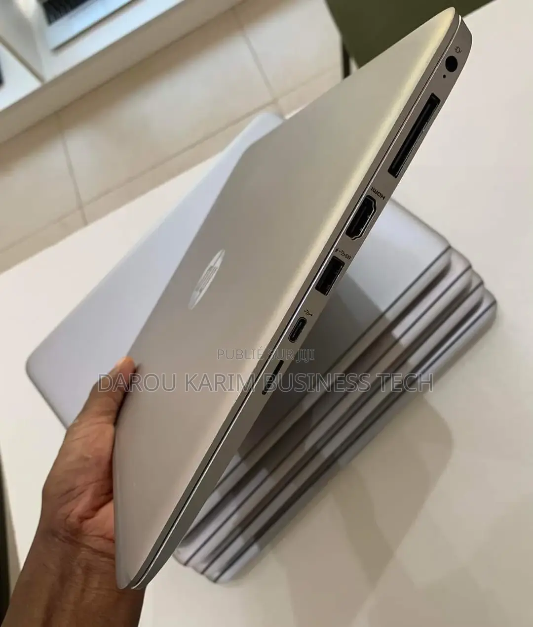 Neuf HP EliteBook Folio 1040 G2 8GB Intel Core i5 SSD 256GB