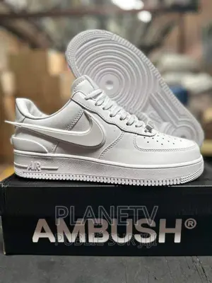 Chaussures Nike Très Jolie Disponible