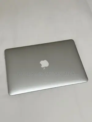 Neuf Apple MacBook Air 2015 8GB Intel Core I5 SSD 256GB
