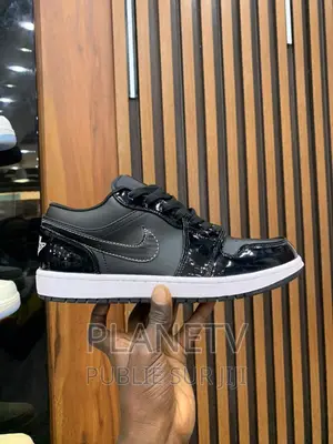 Chaussures Nike Très Jolies Disponible Cf