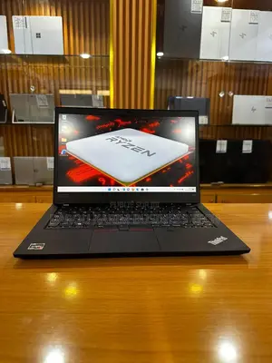Neuf Lenovo Thinkpad T490s 16GB AMD Ryzen 7 SSD 256GB