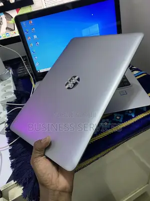 Neuf Ordinateur Portable HP ProBook 440 G4 8GB Intel Core I5 SSD 256GB