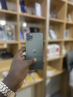 Neuf Apple iPhone 11 Pro Max 256 GB Vert