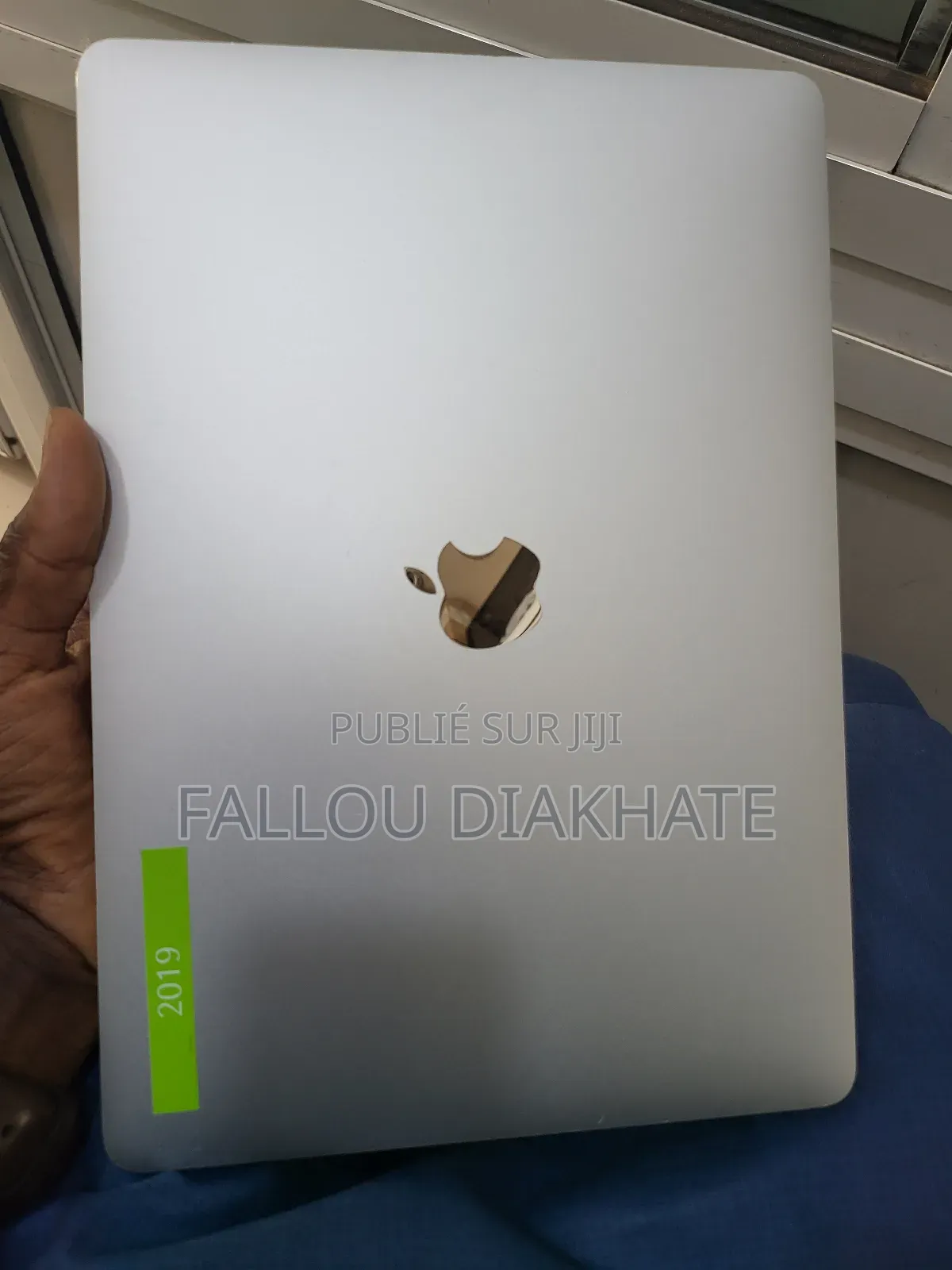 Neuf Ordinateur Portable Apple MacBook 2019 16GB Intel Core I5 SSD 256GB
