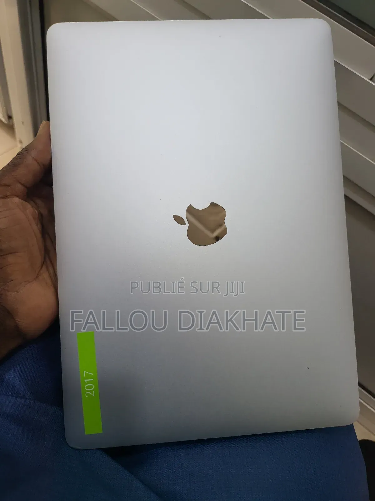 Neuf Ordinateur Portable Apple MacBook 2017 16GB Intel Core I5 SSD 256GB