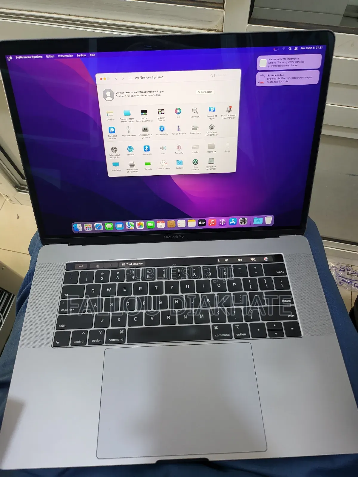 Neuf Ordinateur Portable Apple MacBook 2018 32GB Intel Core I7 SSD 256GB