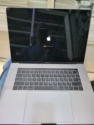 Neuf Ordinateur Portable Apple MacBook 2016 16GB Intel Core I7 SSD 256GB