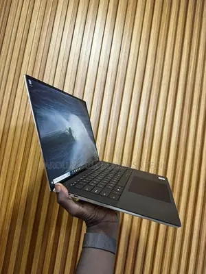 Neuf Ordinateur Portable Dell XPS 15 16GB Intel Core I7 SSD 512GB