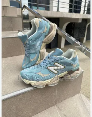 New Balance 9060