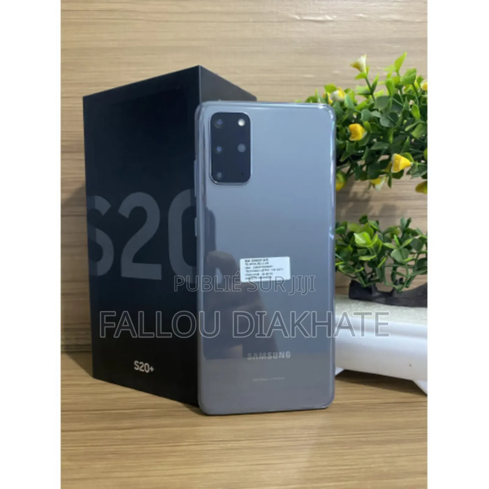 Neuf Samsung Galaxy S20 128 GB Autre