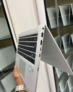 Neuf HP EliteBook X360 1030 G2 8GB Intel Core I5 SSD 256GB