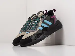 Chaussures Adidass