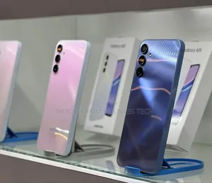 Neuf Samsung Galaxy A15 128 GB Autre