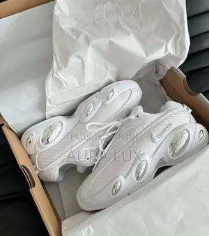 Original Nike Nocta Glide Disponible