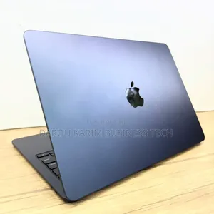 Neuf Apple MacBook Air 2023 M2 8GB Intel Core I5 SSD 256GB