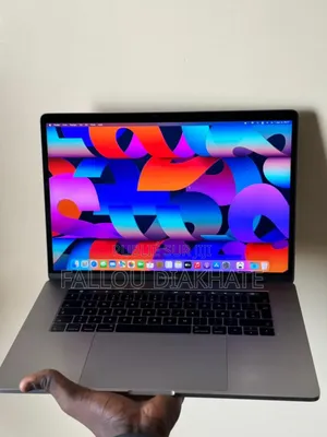 Neuf Ordinateur Portable Pomme MacBook 2018 16GB Intel Core I7 SSD 256GB