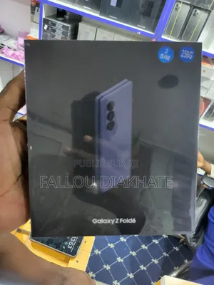 Neuf Samsung Galaxy Z Fold6 256 GB Autre