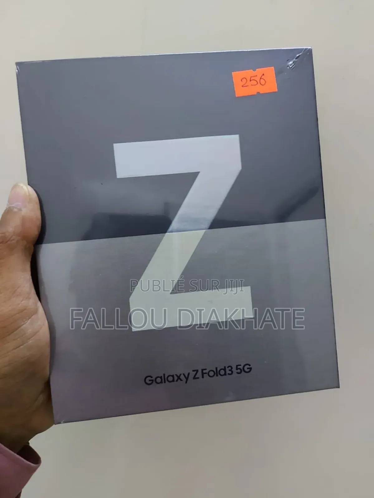Neuf Samsung Galaxy Z Fold 3 512 GB Autre