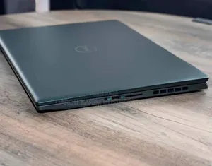 Neuf Dell Inspiron 16 Plus 7630 16GB Intel Core I7 SSD 512GB
