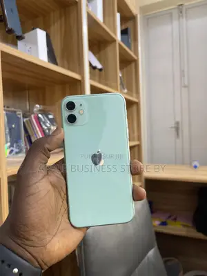 Neuf Apple iPhone 11 128 GB Vert