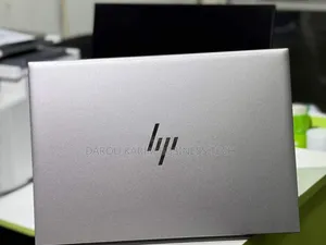 Neuf HP ZBook Firefly 16 G10 32GB Intel Core I7 SSD 512GB