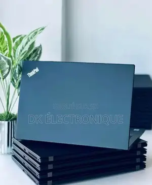 Neuf Lenovo ThinkPad T460s 8GB Intel Core I5 SSD 256GB