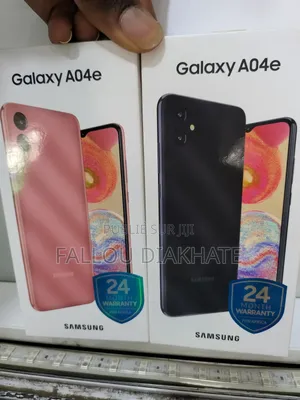 Neuf Samsung Galaxy A04e 128 GB Autre