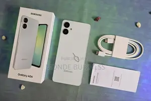 Neuf Samsung Galaxy A06 128 GB Noir