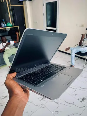 Neuf HP EliteBook 840 G3 16GB Intel Core I5 SSD 512GB
