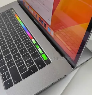 Neuf Apple MacBook Pro 2019 16GB Intel Core I9 SSD 512GB