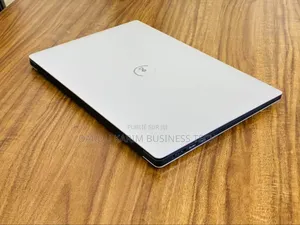 Neuf Dell Precision 5530 32GB Intel Core I7 SSD 512GB