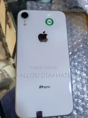 Neuf Apple iPhone XR 64 GB Autre