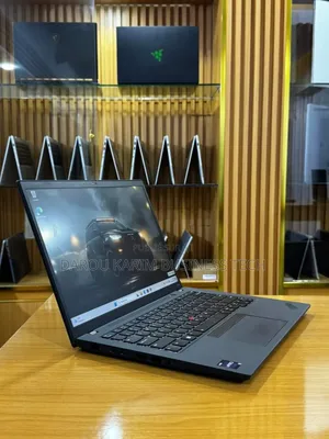 Neuf Ordinateur Portable Lenovo Thinkpad P14s 32GB Intel Core I7 SSD 1T