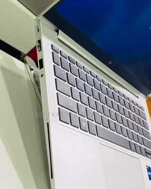 Neuf Ordinateur Portable HP Essential 630 16GB Intel Core I7 SSD 512GB