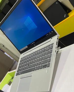 Neuf Ordinateur Portable HP EliteBook MT42 16GB AMD Ryzen 3 SSD 512GB