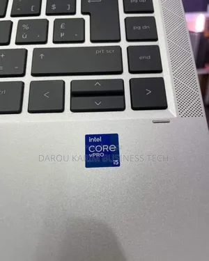 Neuf HP EliteBook 1040 G8 16GB Intel Core I5 SSD 512GB