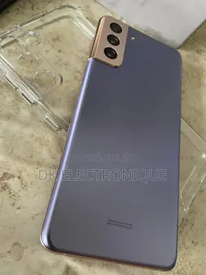 Neuf Samsung Galaxy S21+ 5G 128 GB Violet