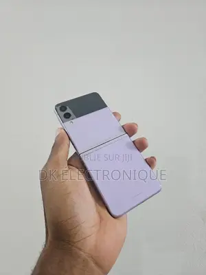 Neuf Samsung Galaxy Z Flip 3 128 GB Violet