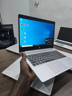 Neuf Ordinateur Portable HP ProBook 440 G6 8GB Intel Core I5 SSD 256GB