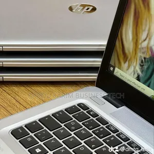 Neuf HP EliteBook 840 G3 8GB Intel Core I5 SSD 256GB