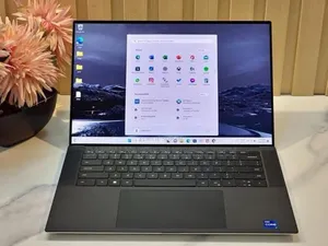 Neuf Ordinateur Portable Dell XPS 15 9530 32GB Intel Core I7 SSD 512GB