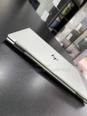 Neuf HP EliteBook X360 1030 G8 16GB Intel Core I7 SSD 512GB