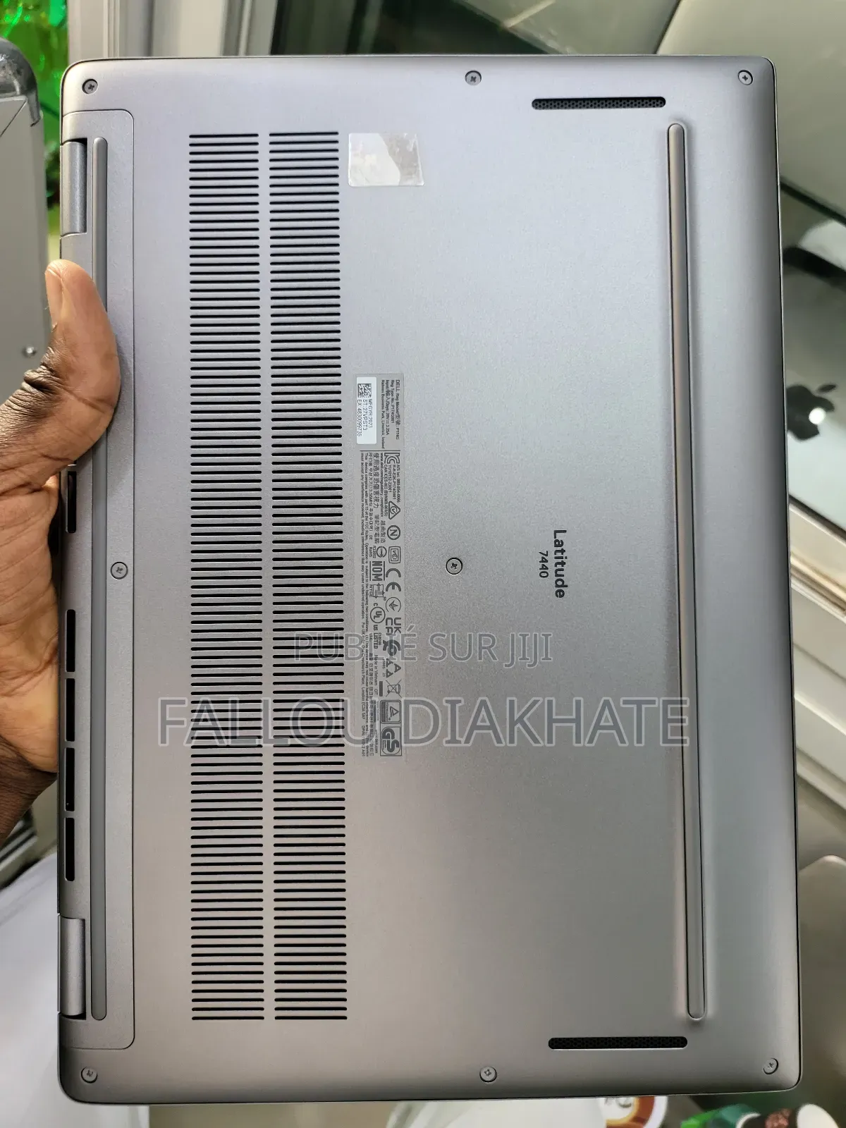 Neuf Dell Latitude 7440 32GB Intel Core I7 SSD 256GB