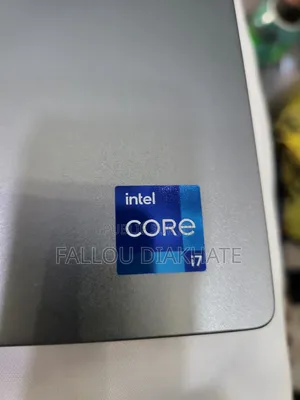 Neuf Dell Latitude 7440 32GB Intel Core I7 SSD 256GB