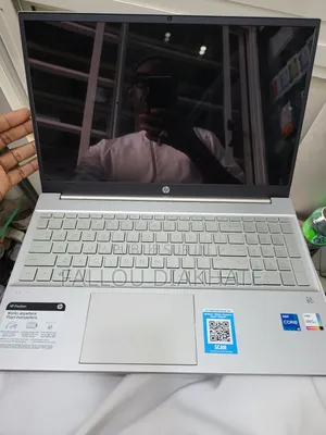 Neuf Ordinateur Portable HP Pavilion 15 8GB Intel Core I5 SSD 1T