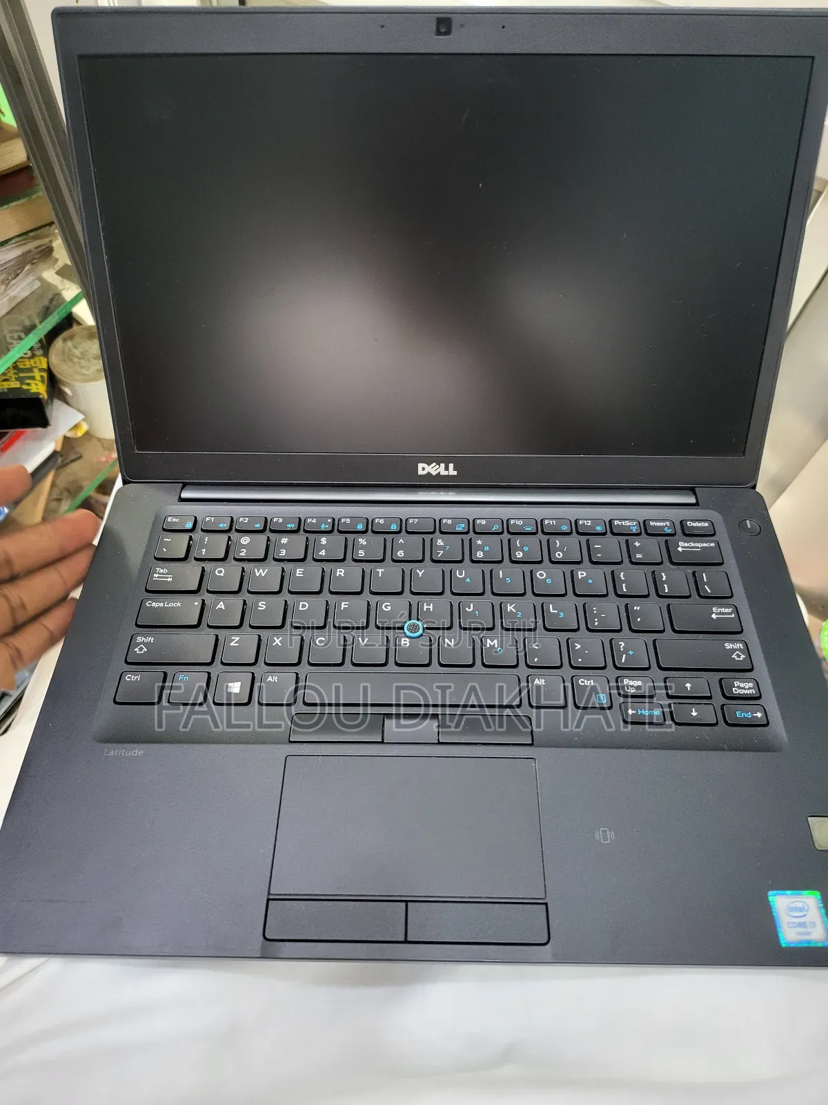 Neuf Dell Latitude 7490 16GB Intel Core I7 SSD 256GB